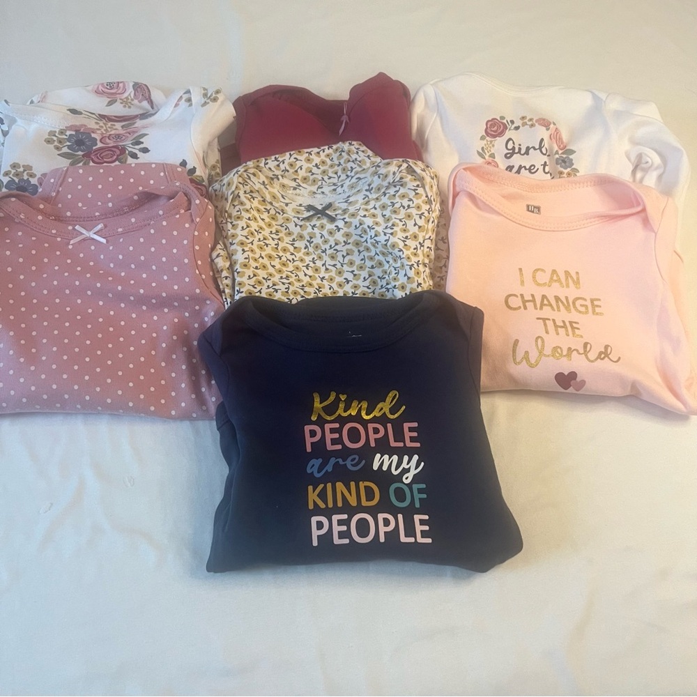 Hudson Baby Girl 3-6M Clothes Bundle Floral Polka Dot Graphic bodysuits NWOT